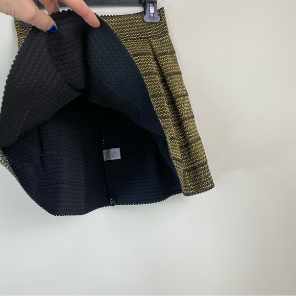 Ina Vintage Black and Gold Bandage Flare Mini Skirt Size Medium - Picture 3 of 10